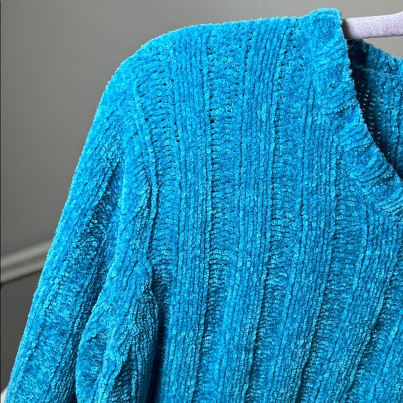 Vintage Blue Sweater (SUPER Soft) Jamie Scott - Picture 13 of 17
